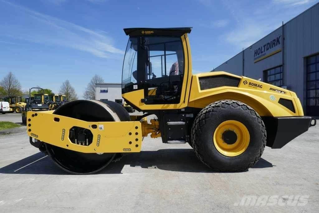 Bomag BW 213 D-5 Gruntiniai volai
