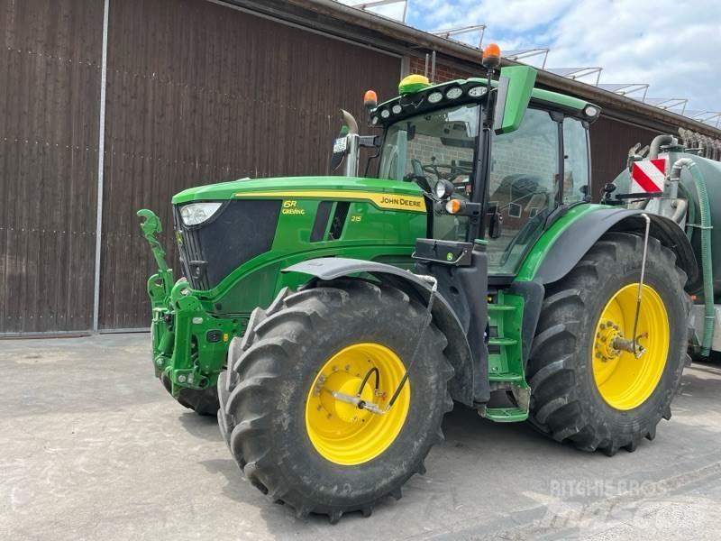 John Deere 6R215 Traktoriai