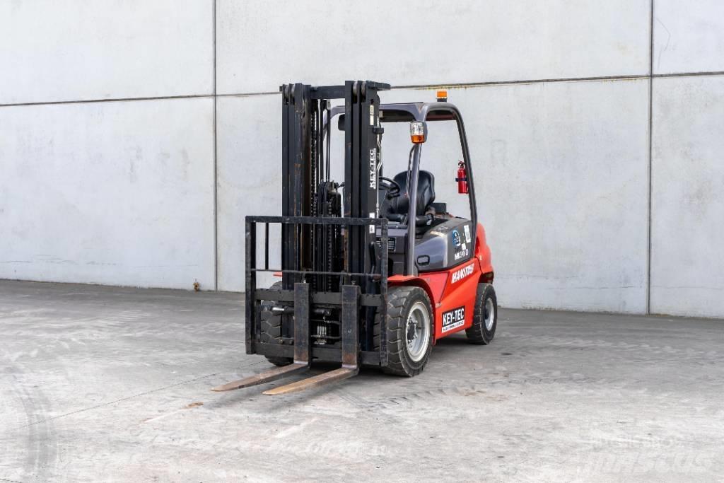 Manitou MI 30 D Dyzeliniai krautuvai