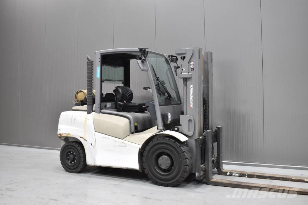 Jungheinrich TFG S50 LPG (dujiniai) krautuvai