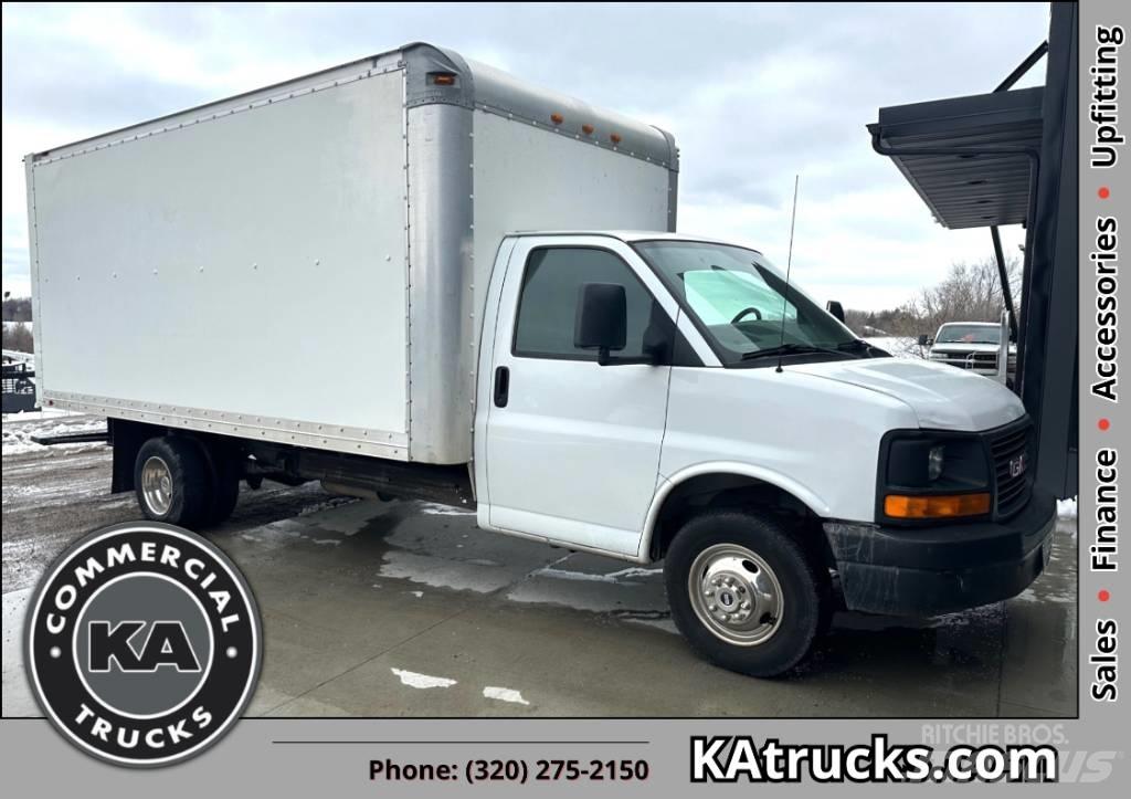 GMC Savana G3500 Sunkvežimiai su dengtu kėbulu