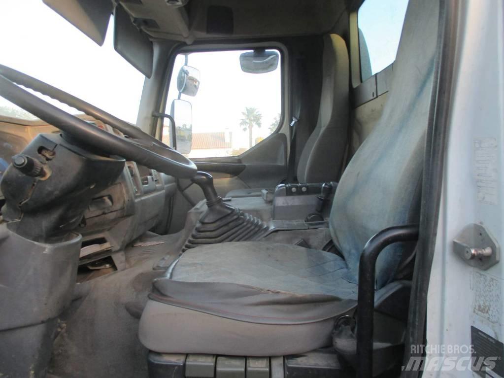 Renault Kerax Savivarčių priekabų vilkikai