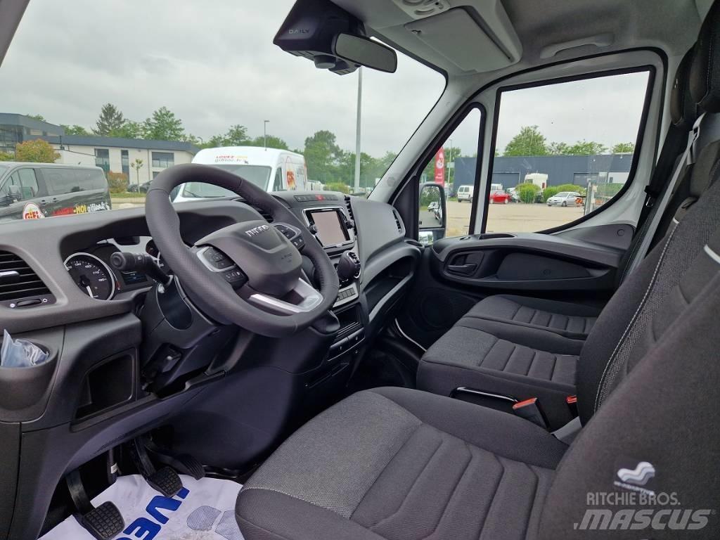 Iveco daily 35s18 Krovininiai furgonai