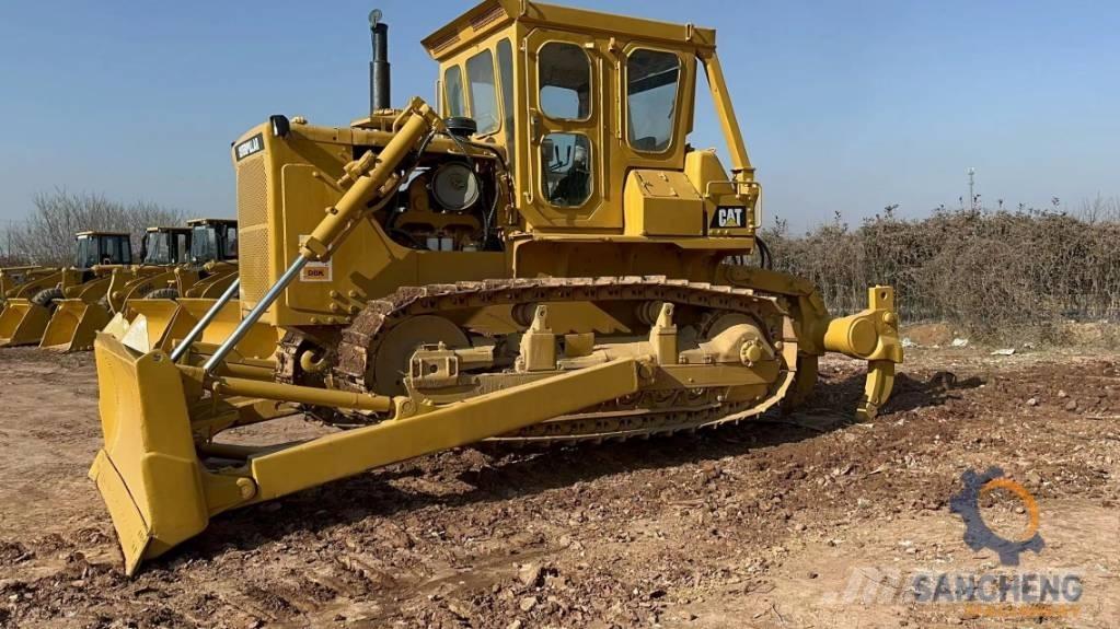 CAT D 8 K Vikšriniai buldozeriai