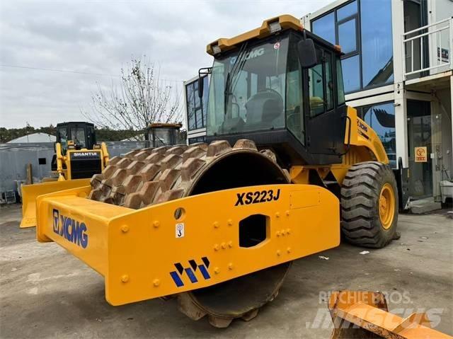 XCMG XS 223 J Vieno būgno volai