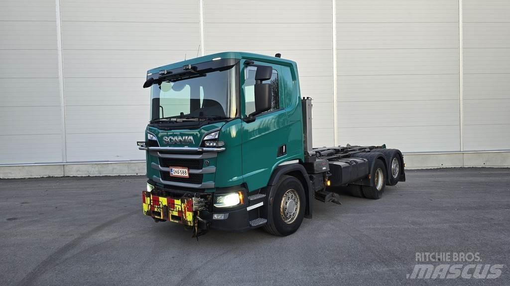 Scania R-serie Sunkvežimiai su keliamuoju kabliu