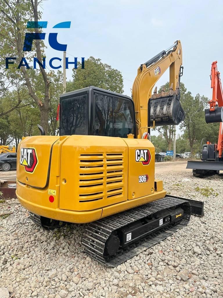 CAT CAT306e2 Vikšriniai ekskavatoriai