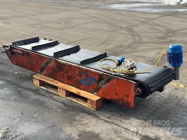 Terex Finlay 2500 mm Transporteriai