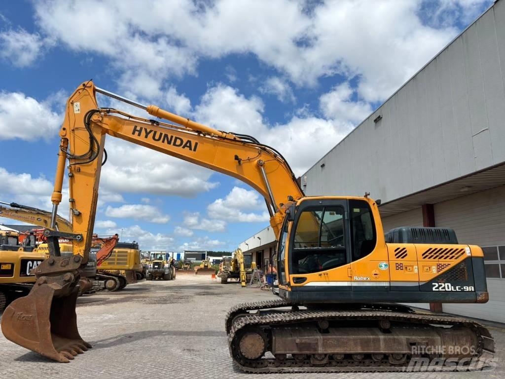 Hyundai 220LC-9a Vikšriniai ekskavatoriai