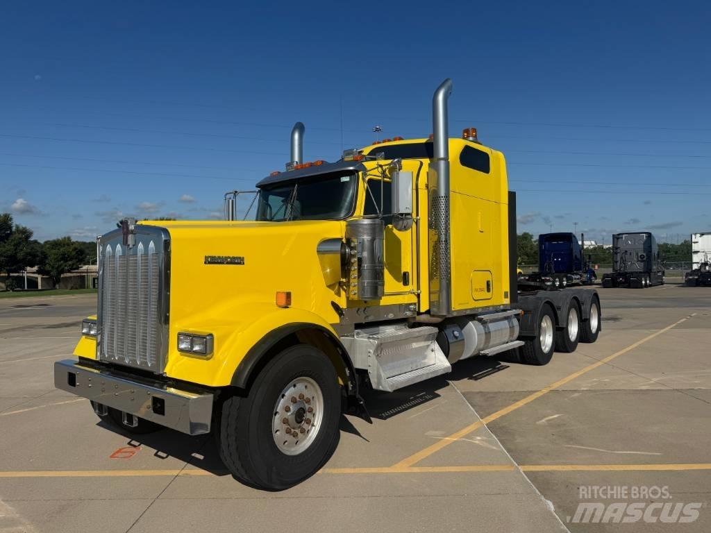 Kenworth W 900 Naudoti vilkikai