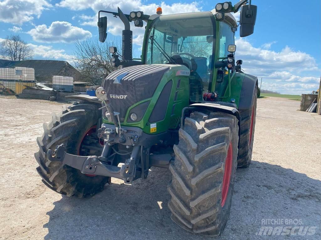 Fendt 516 Vario Traktoriai