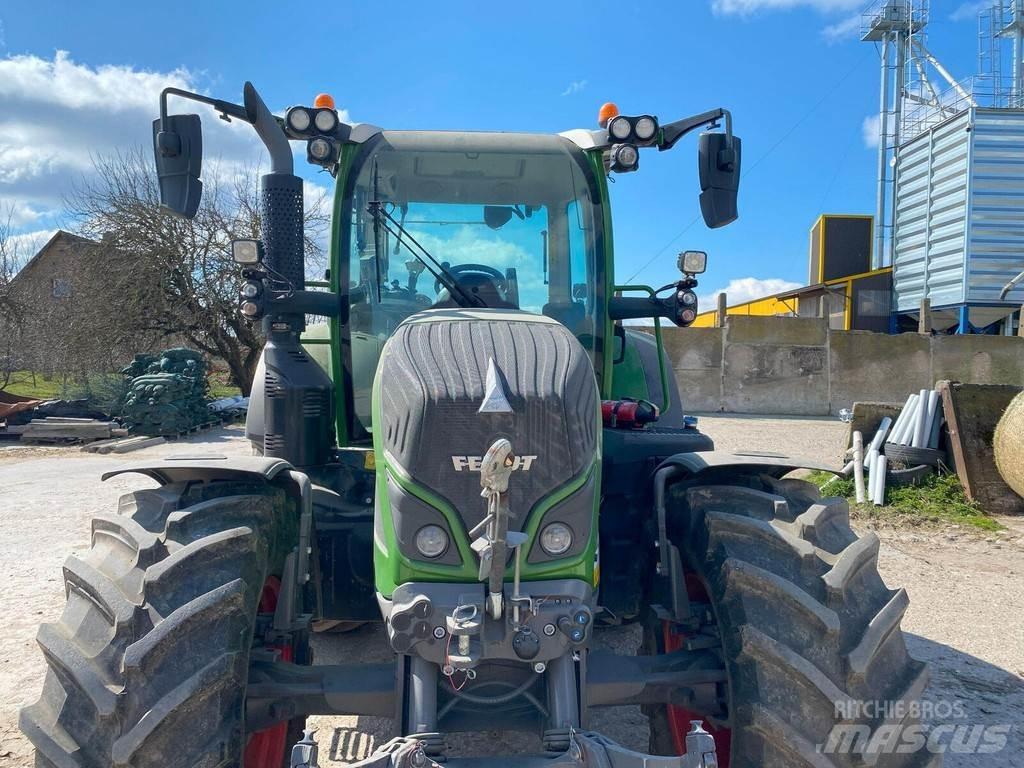 Fendt 516 Vario Traktoriai
