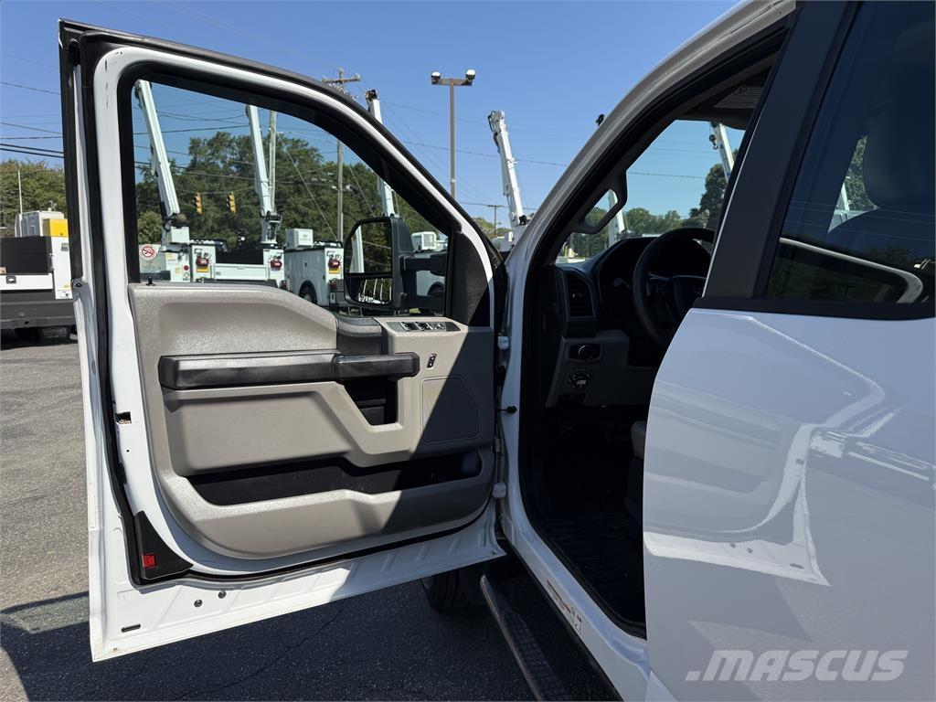 Ford F550 Visuotinės / bendrosios paskirties automobiliai