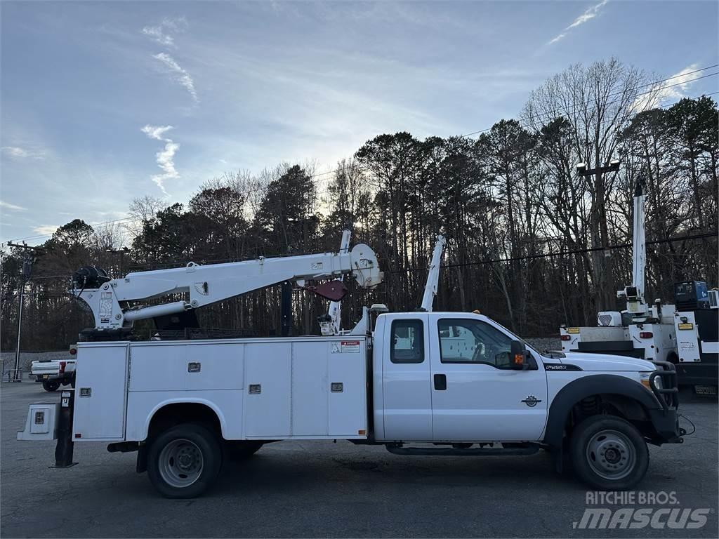 Ford F550 Visuotinės / bendrosios paskirties automobiliai