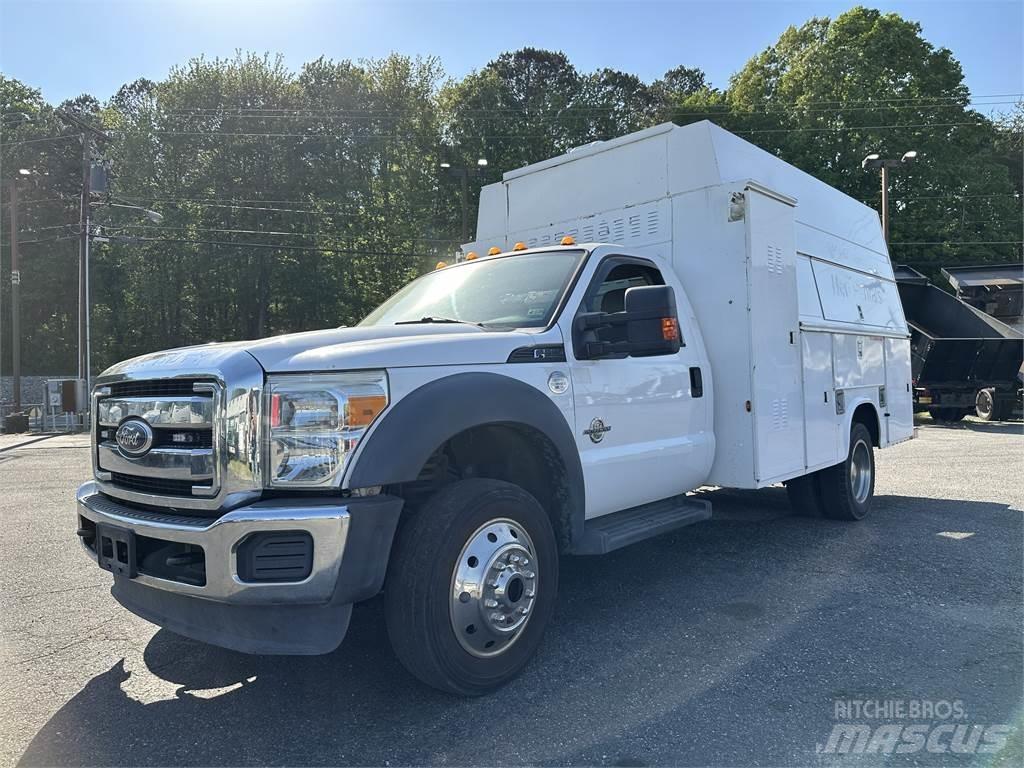 Ford F550 Visuotinės / bendrosios paskirties automobiliai