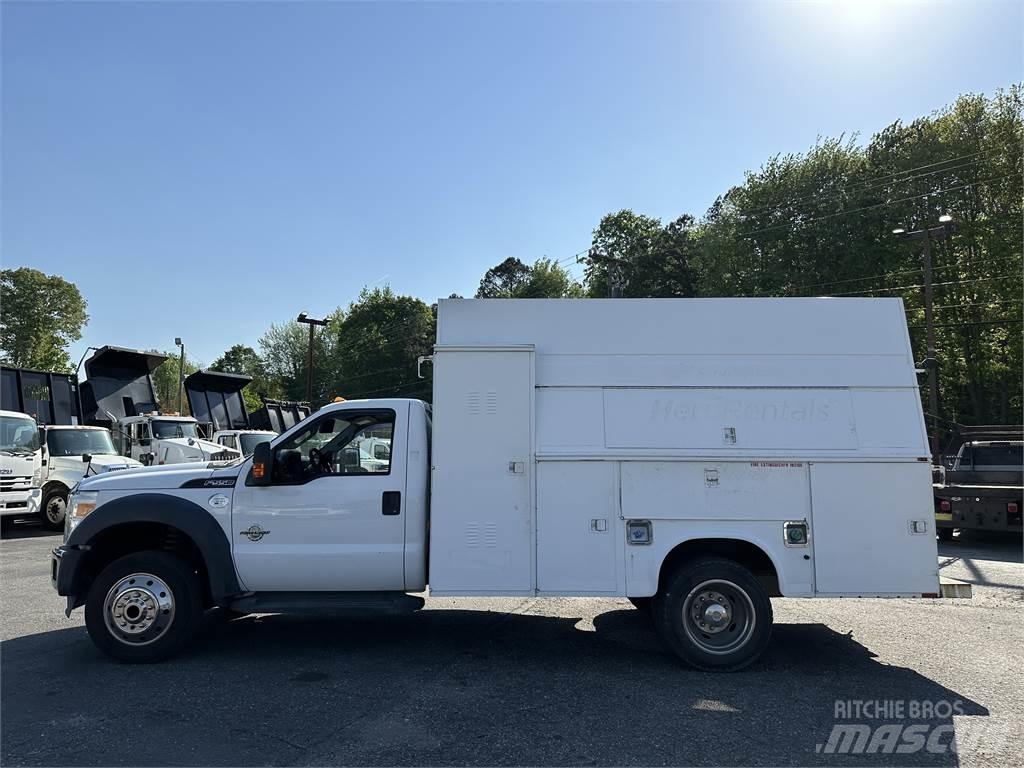 Ford F550 Visuotinės / bendrosios paskirties automobiliai