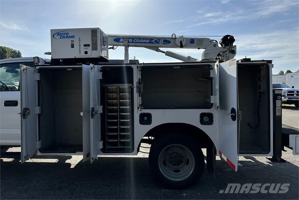 Ford F550 Visuotinės / bendrosios paskirties automobiliai