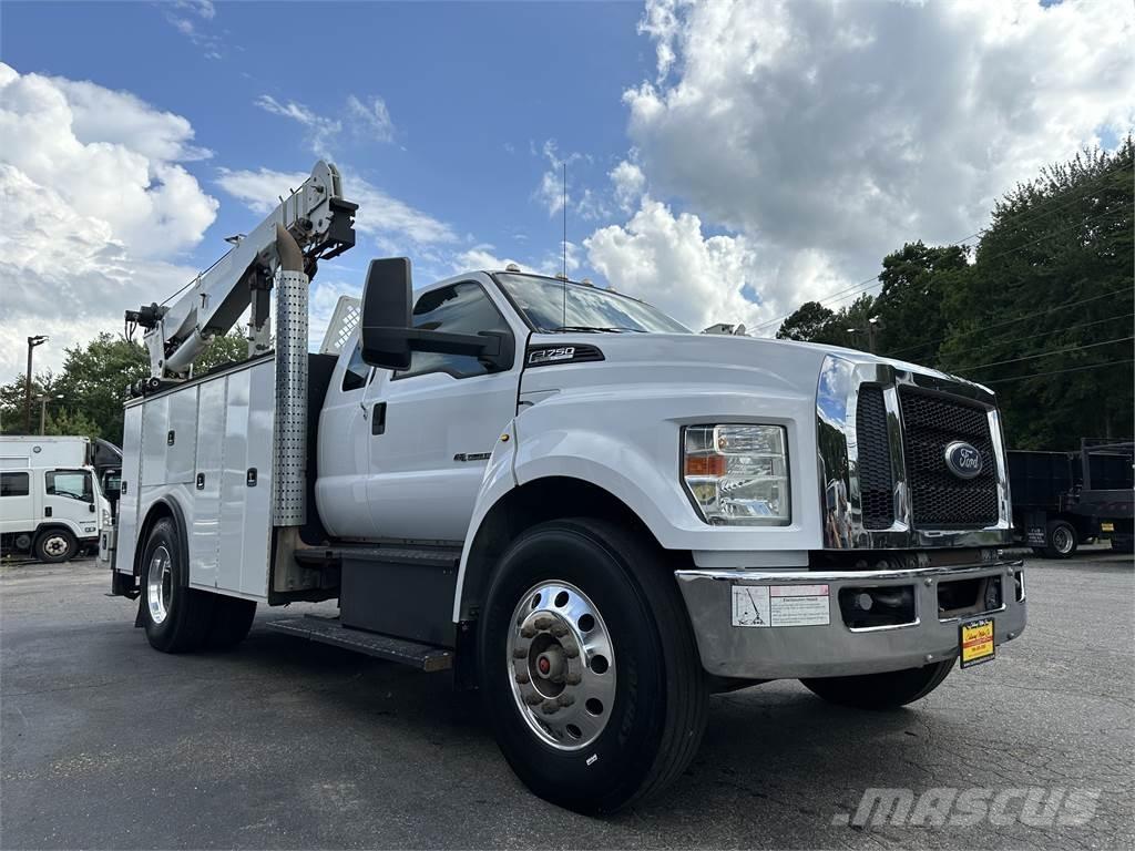 Ford F750 Visuotinės / bendrosios paskirties automobiliai