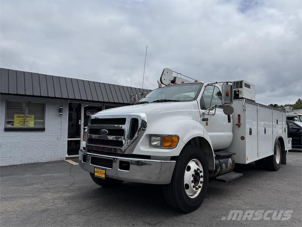 Ford F750 Visuotinės / bendrosios paskirties automobiliai