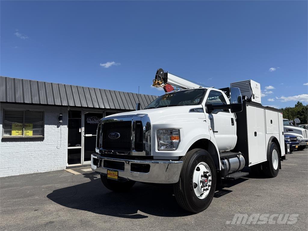 Ford F750 Visuotinės / bendrosios paskirties automobiliai