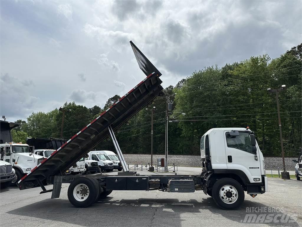 Isuzu FTR Savivarčių priekabų vilkikai