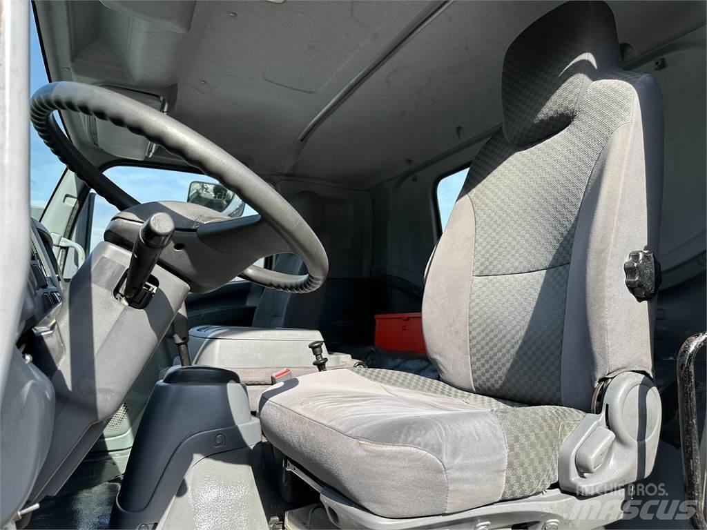 Isuzu FTR Savivarčių priekabų vilkikai
