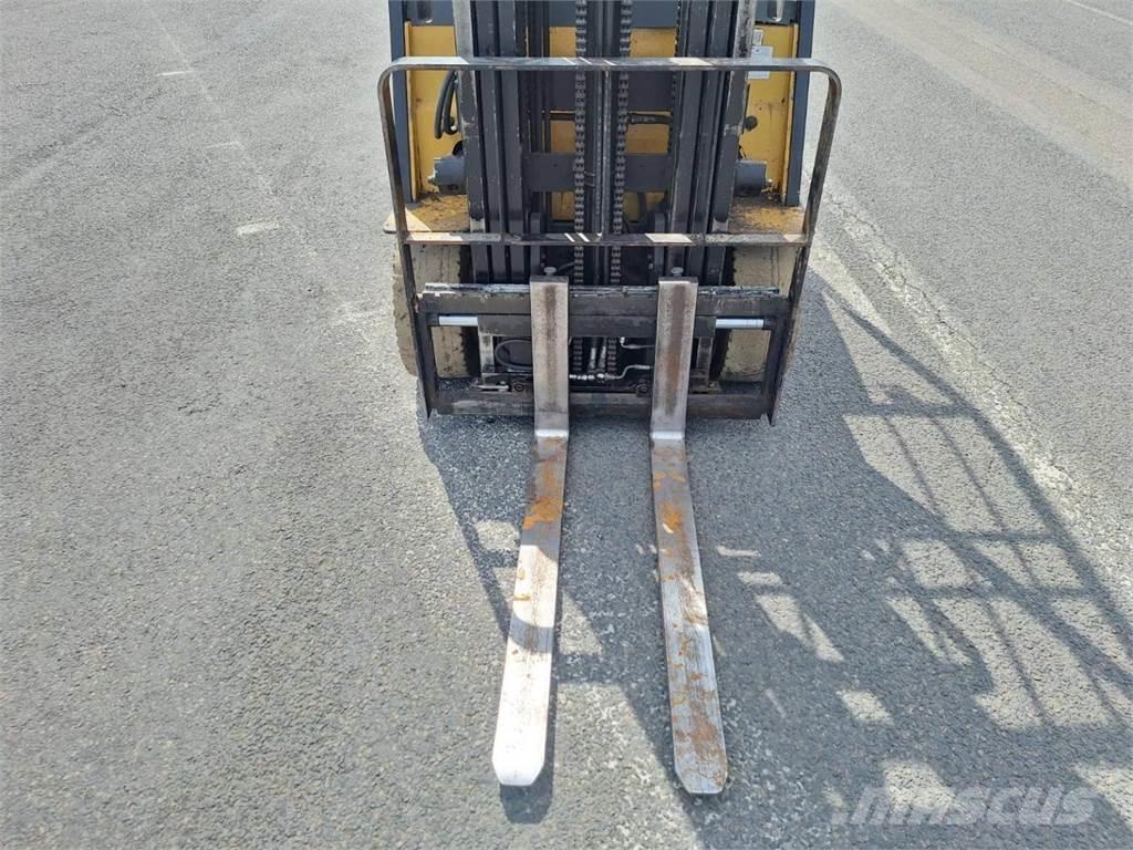 CAT EP25K-PAC Šakiniai krautuvai - Kita