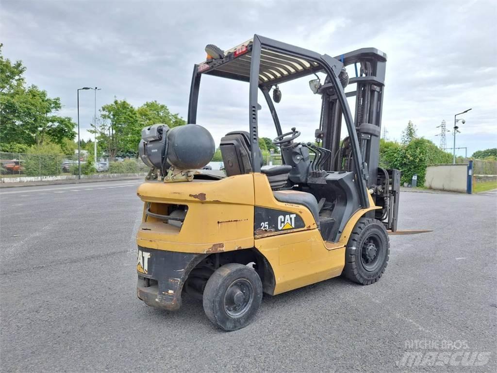 CAT GP25N Šakiniai krautuvai - Kita