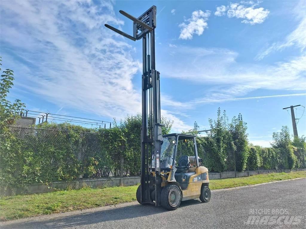 CAT GP30NTD Šakiniai krautuvai - Kita