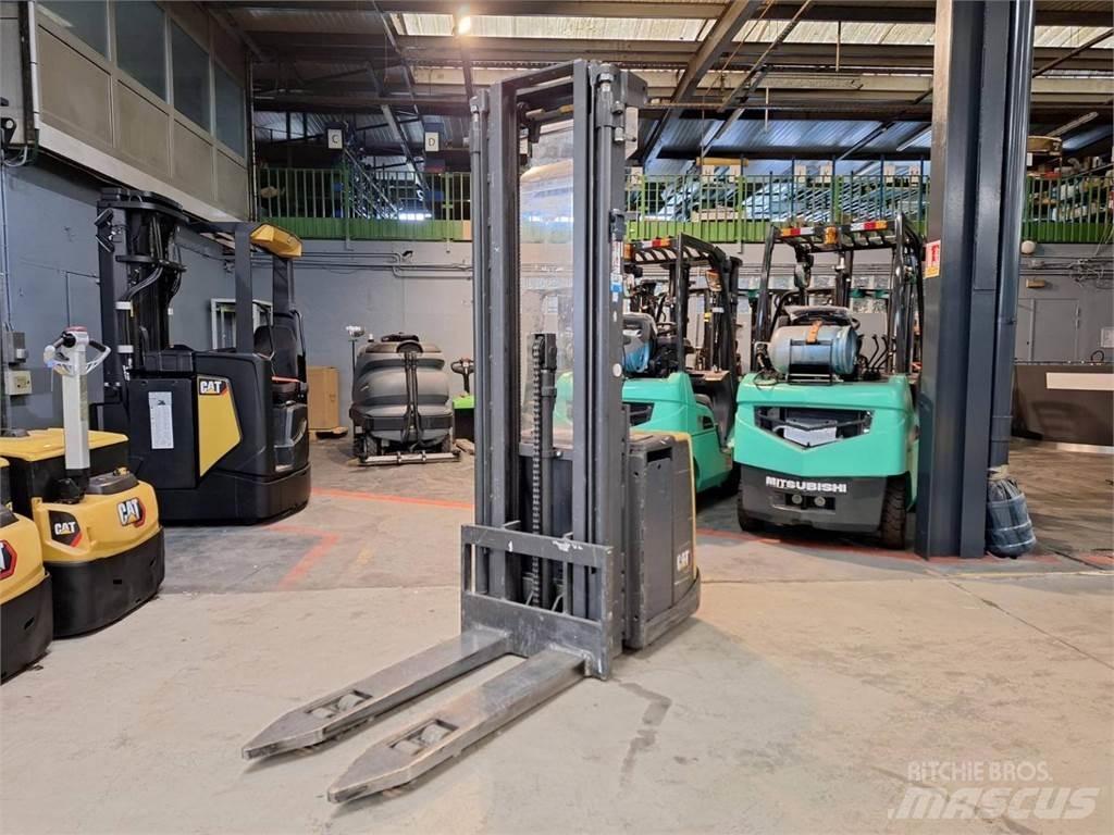 CAT NSV16P Savaeigiai rietuvai
