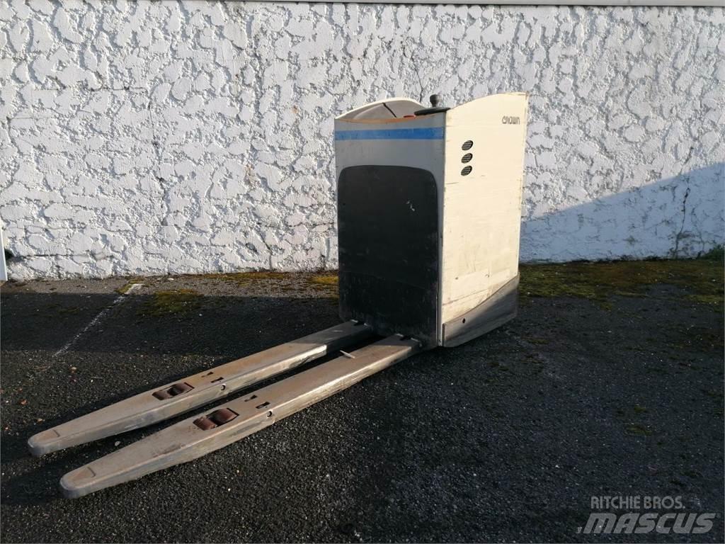 Crown RT4000 Savaeigiai rietuvai