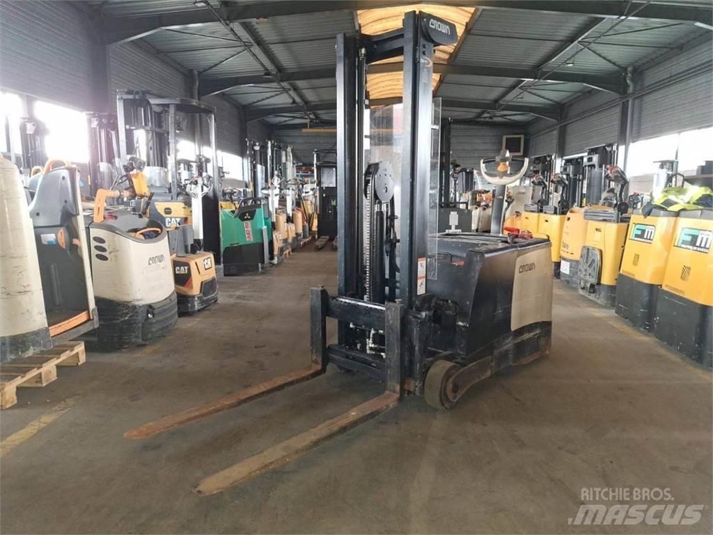 Crown SHC5540 Rankiniai vėžimėliai