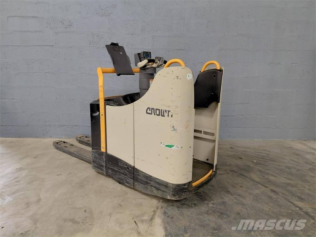 Crown WT3040 Savaeigiai rietuvai
