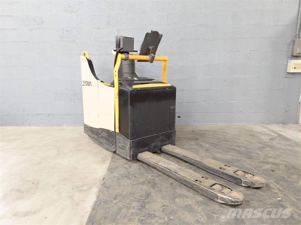 Crown WT3040 Savaeigiai rietuvai