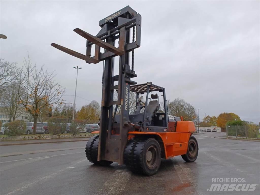 Doosan D1808-S Šakiniai krautuvai - Kita