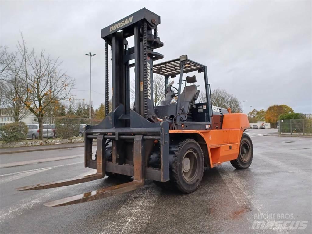 Doosan D1808-S Šakiniai krautuvai - Kita