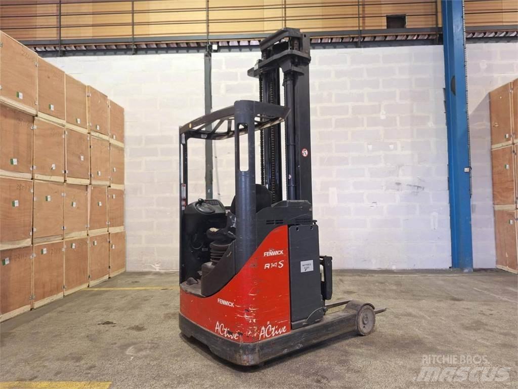 Fenwick R14S Šakiniai krautuvai su prailgintu keltuvu