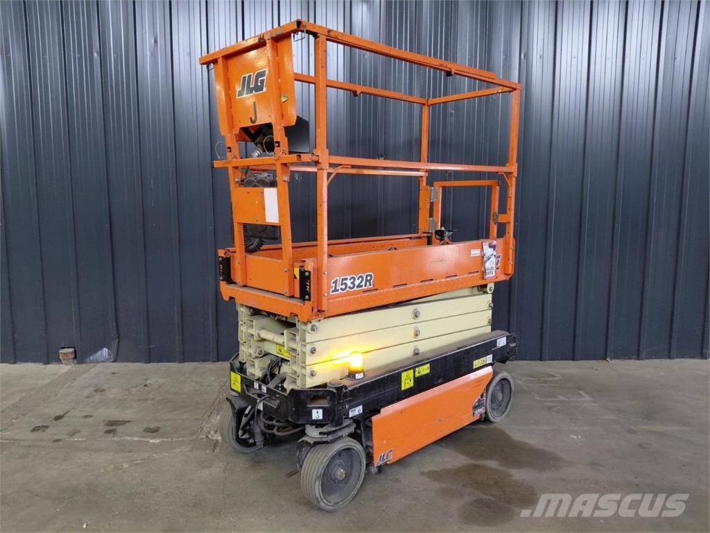 JLG 1532R Žirkliniai keltuvai