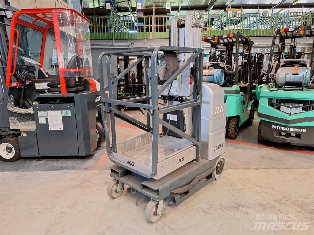 JLG 20MVL Kiti keltuvai ir platformos