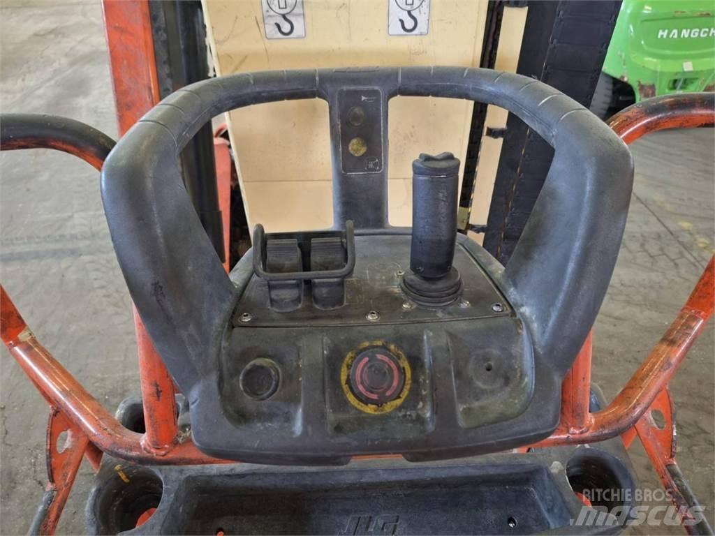 JLG TOUCAN 8E Kiti keltuvai ir platformos