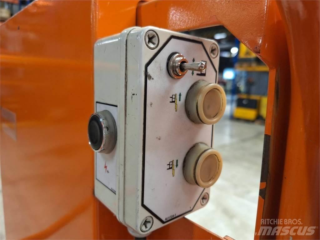 JLG TOUCAN DUO Kiti keltuvai ir platformos