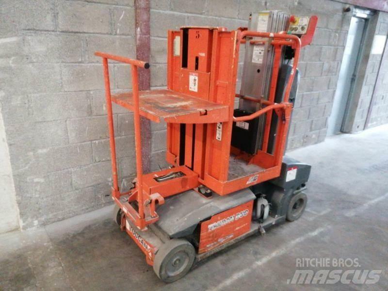 JLG TOUCAN DUO Kiti keltuvai ir platformos