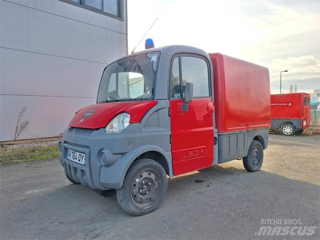 Mega MULTITRUCK Sunkvežimiai su dengtu kėbulu