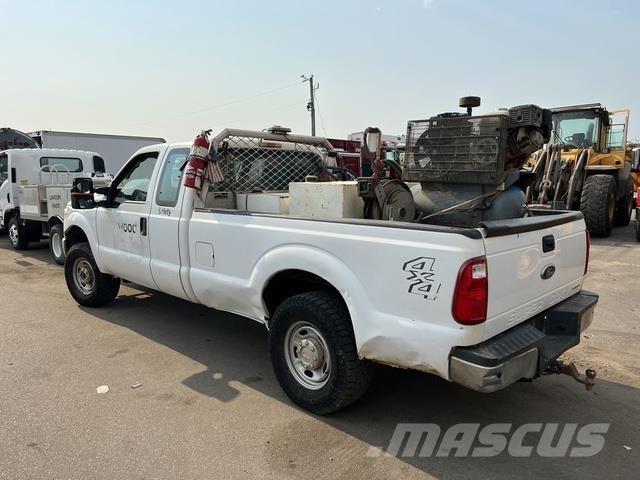 Ford SUPER DUTY 4X4 Statyba - Kita