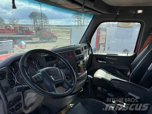 Peterbilt 567 Kita