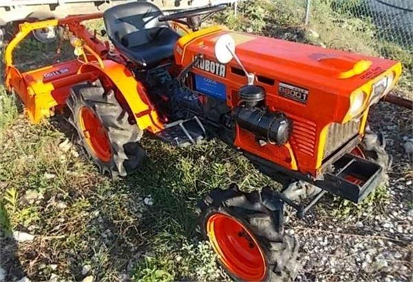 Kubota 6001 di '04 Varomosios akėčios ir žemės frezos