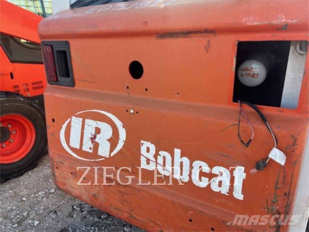 Bobcat 773 Krautuvai su šoniniu pasukimu