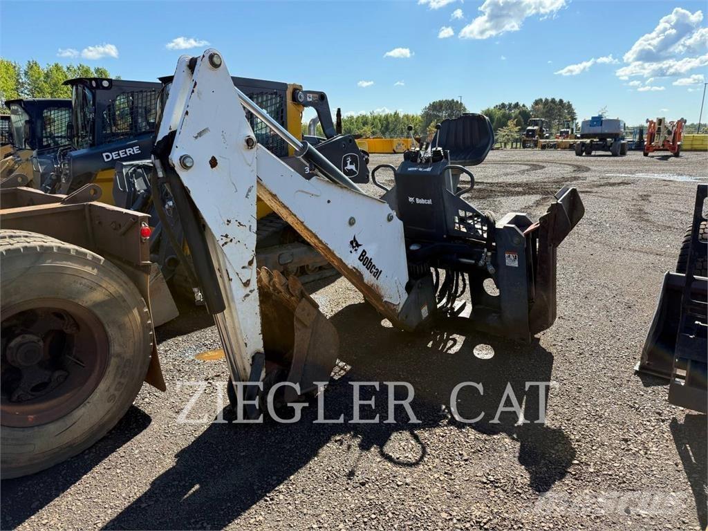 Bobcat A300 Krautuvai su šoniniu pasukimu