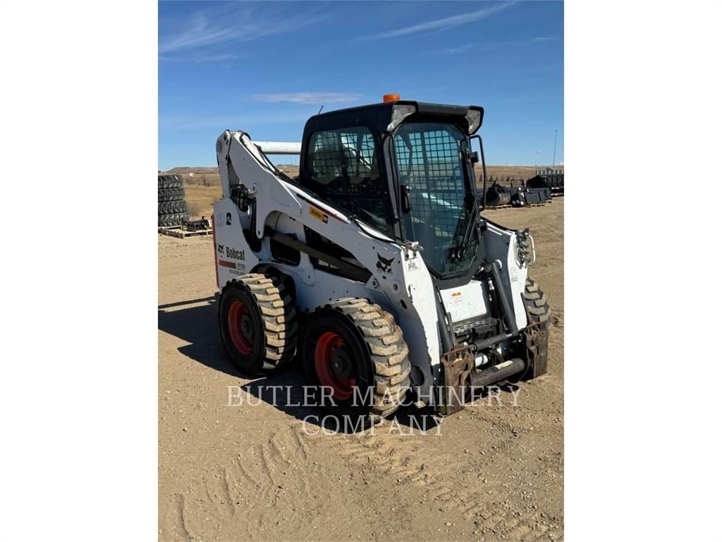 Bobcat A770 Krautuvai su šoniniu pasukimu