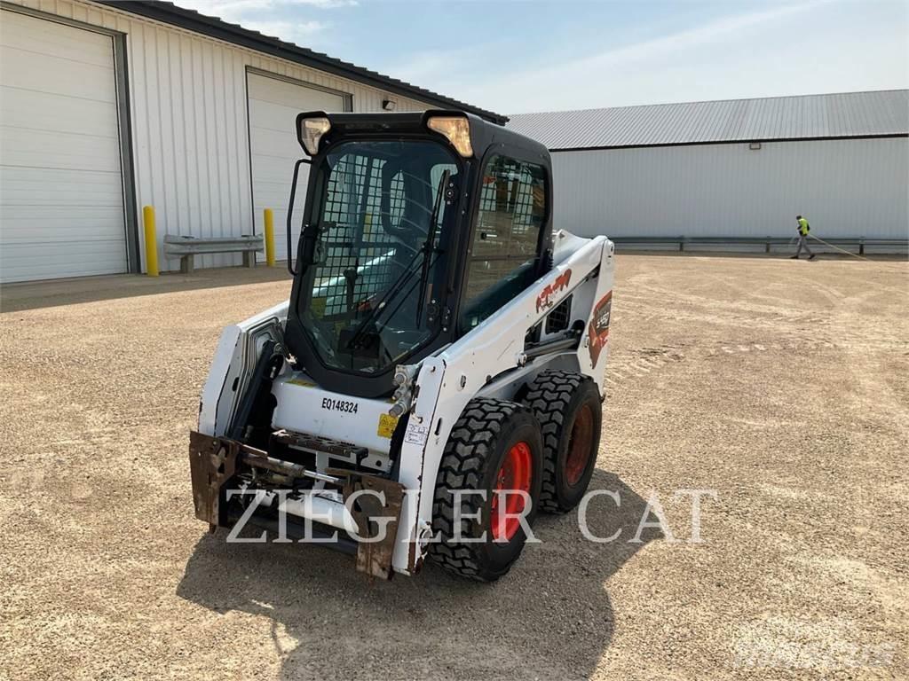 Bobcat S 450 Krautuvai su šoniniu pasukimu